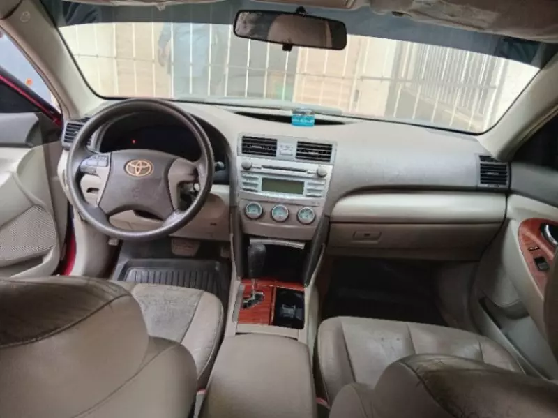 Toyota Camry   - 2008