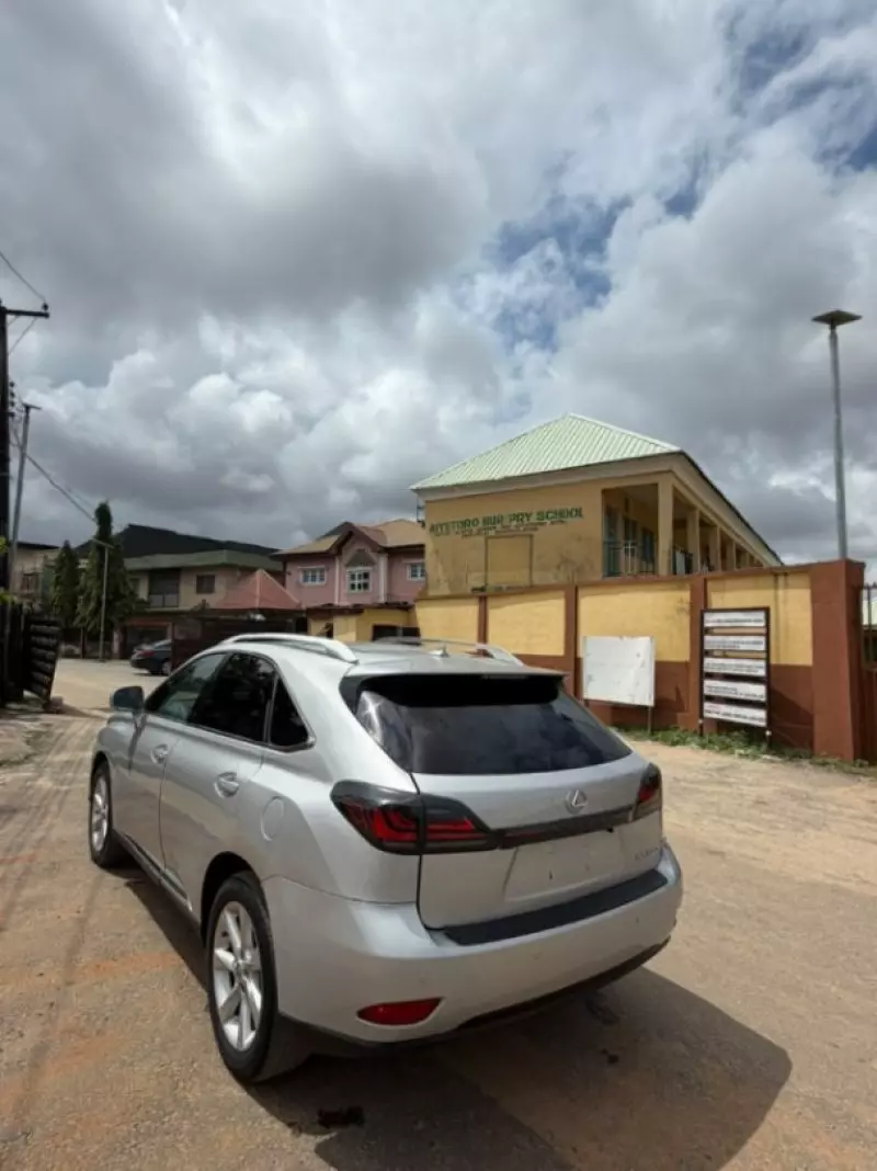 Lexus RX   - 2012