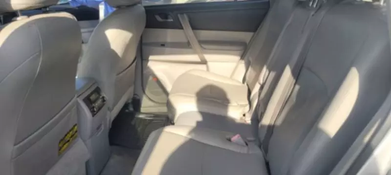 Toyota Highlander   - 2008