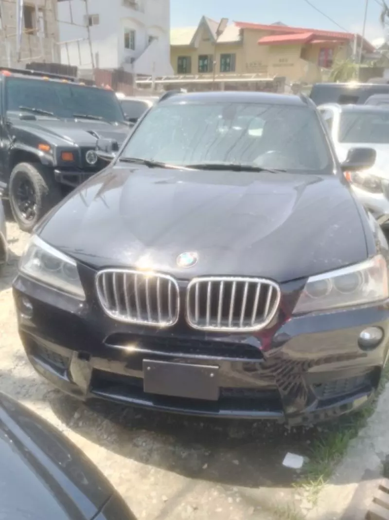 BMW X3   - 2012