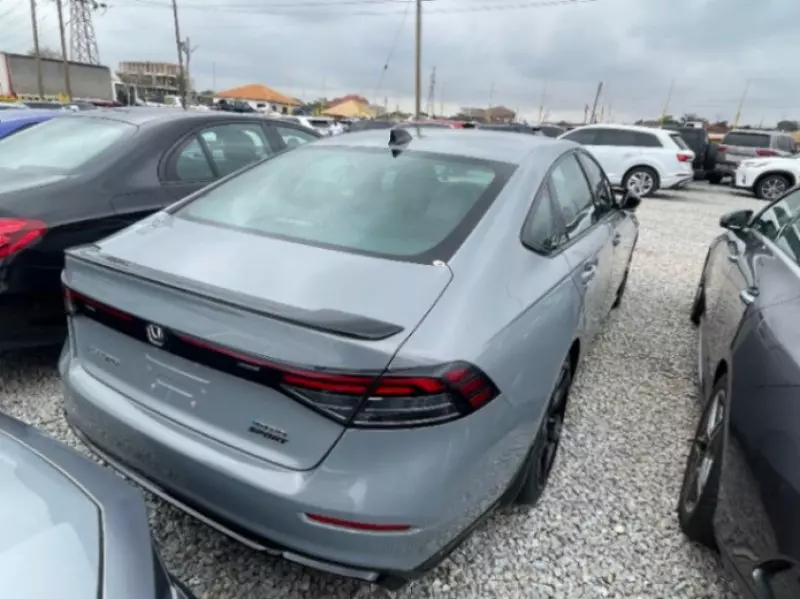 Honda Accord   - 2024
