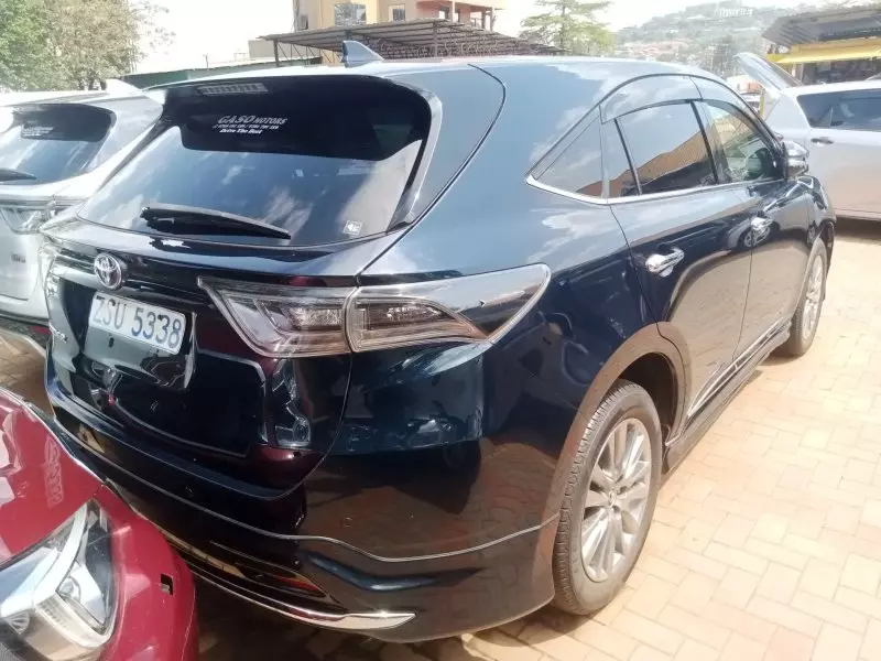 TOYOTA Harrier   - 2017