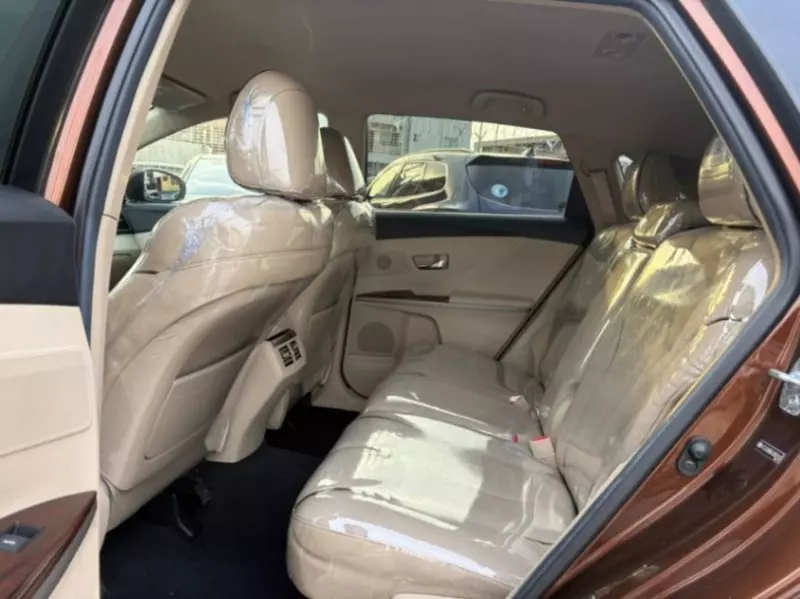 TOYOTA Venza - 2012