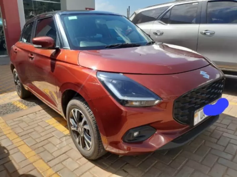 SUZUKI Swift GLX   - 2024