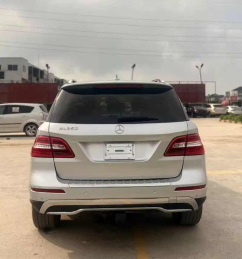 Mercedes-Benz ML-Class   - 2015