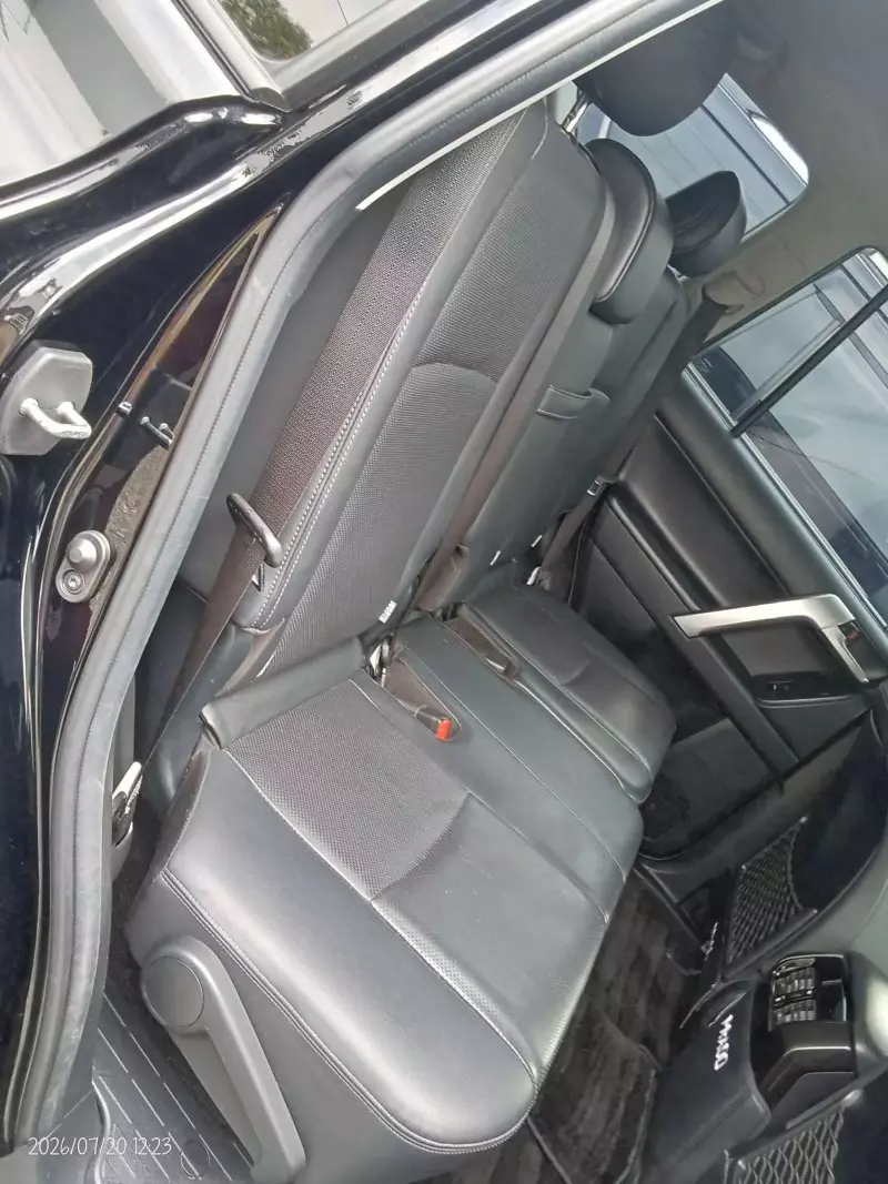 TOYOTA Landcruiser Prado - 2018