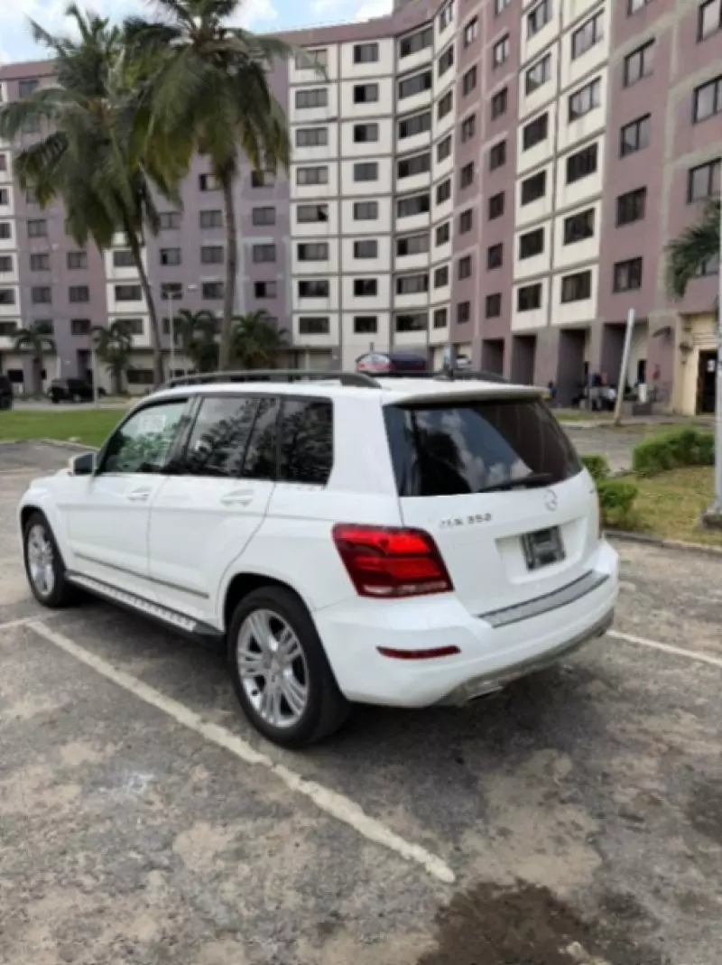 Mercedes-Benz GLK 350 - 2013