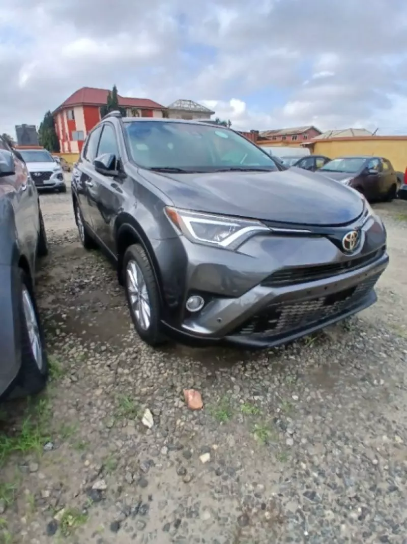 TOYOTA RAV 4   - 2017