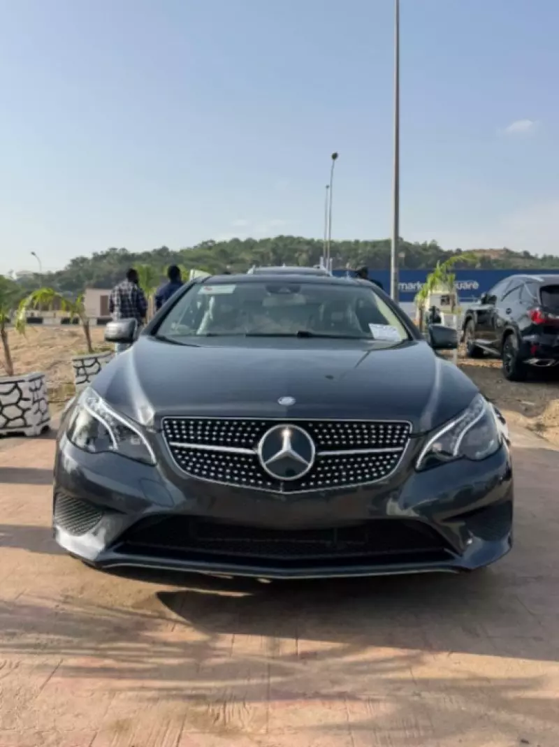 Mercedes-Benz E-Class   - 2014