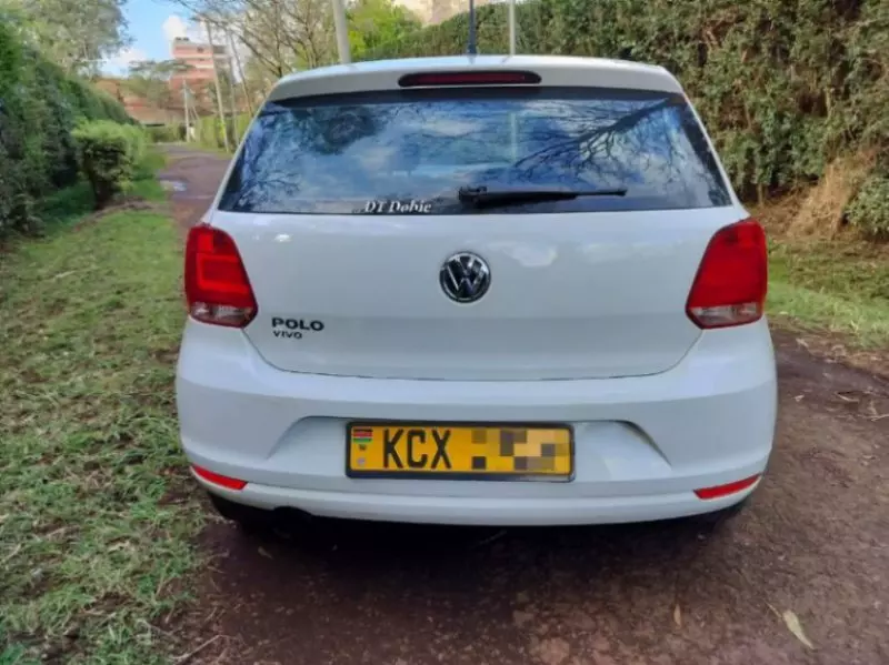 VOLKSWAGEN polo sedadan trend  ba ess   - 2019