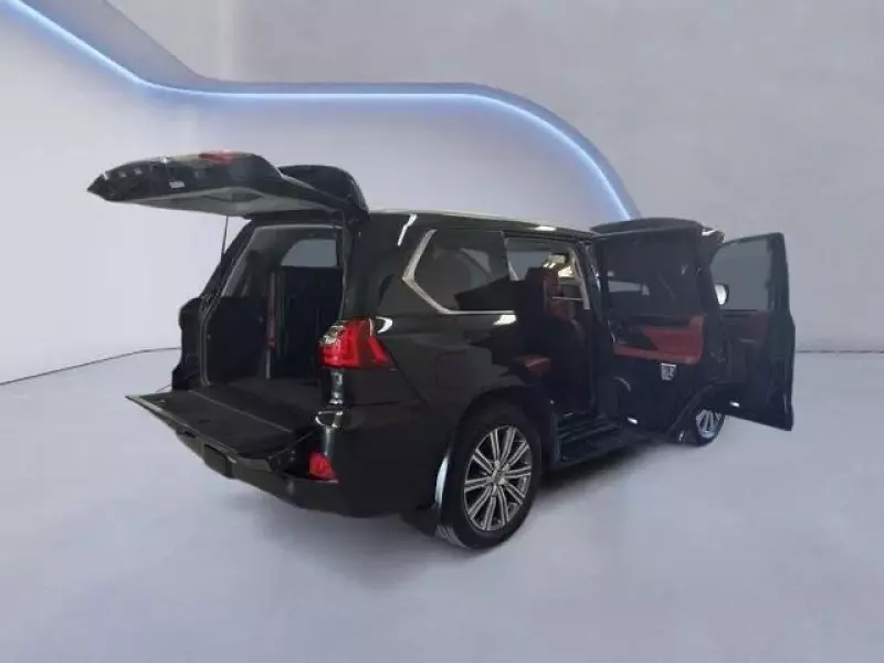 Lexus LX   - 2017