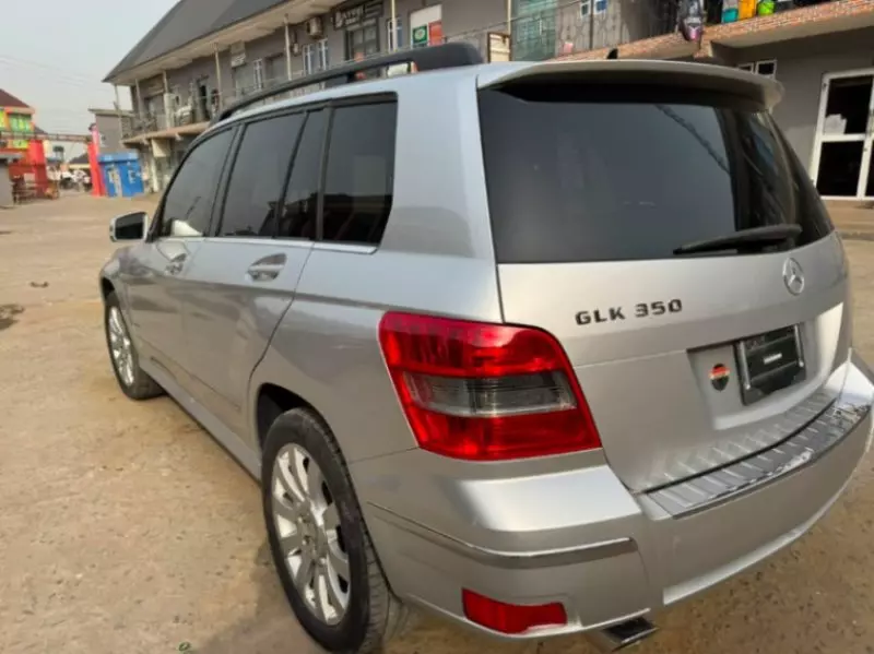 Mercedes-Benz GLK 350   - 2012