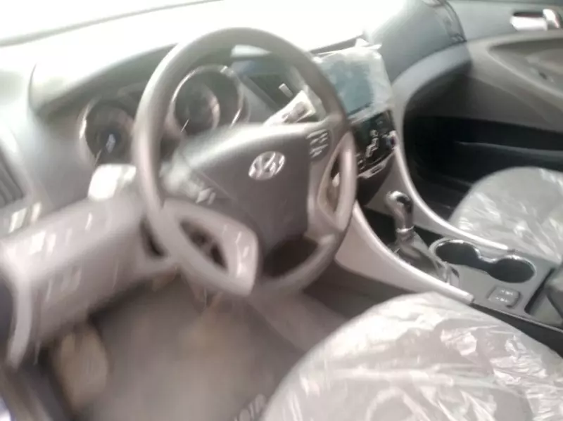 Hyundai Sonata - 2013