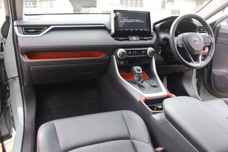 TOYOTA RAV 4   - 2019