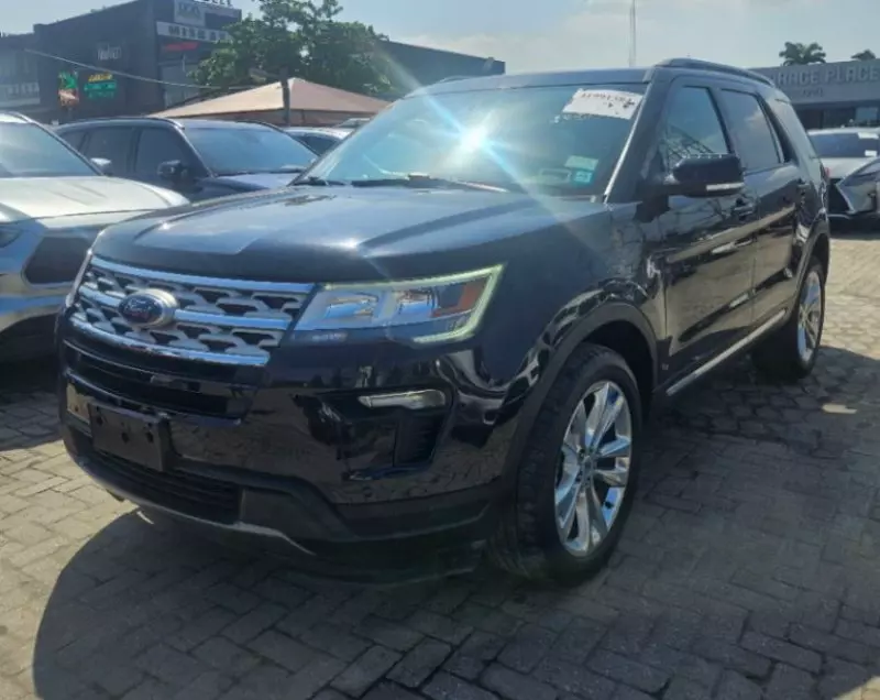 Ford Explorer - 2018
