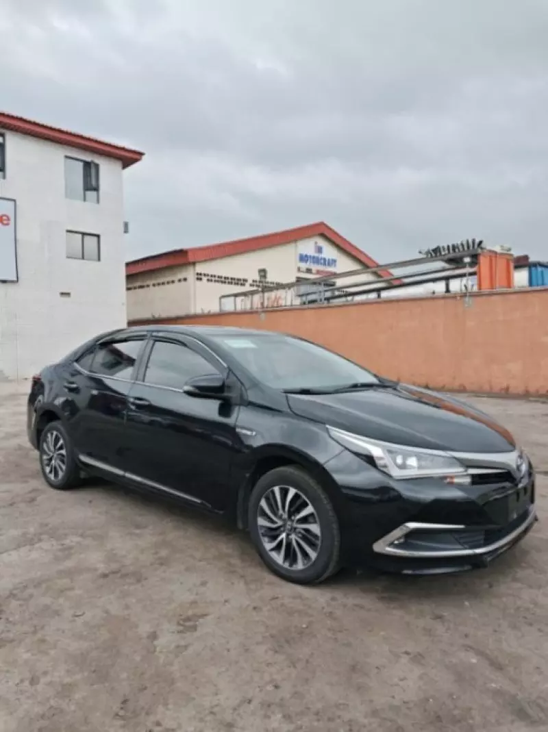 Toyota Corolla   - 2019