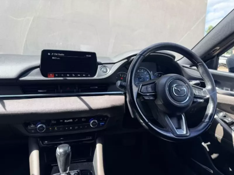 Mazda Atenza    - 2018