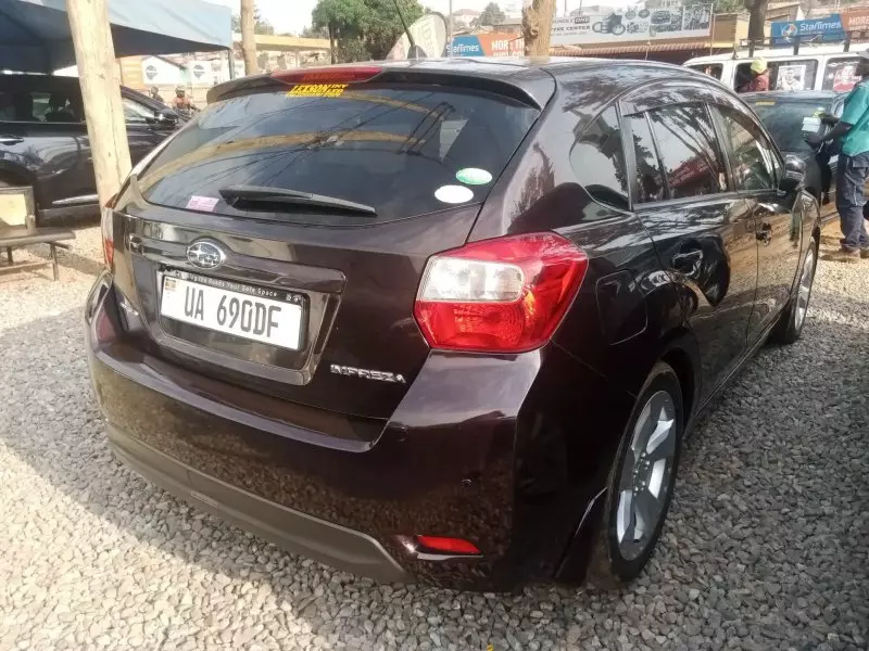 Subaru Impreza   - 2012