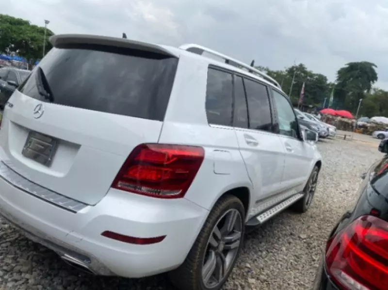 Mercedes-Benz GLK 350 - 2013