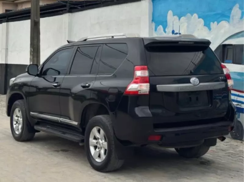 Toyota Prado   - 2015