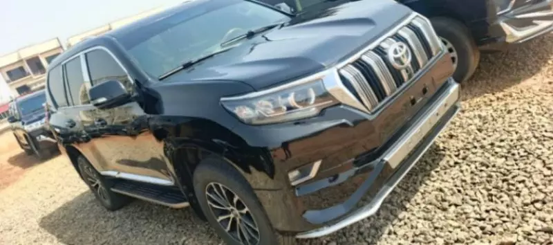 Toyota Land Cruiser   - 2012
