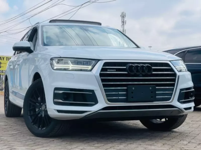 Audi Q7   - 2018
