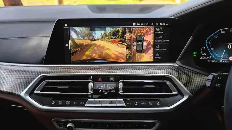 BMW X6   - 2020