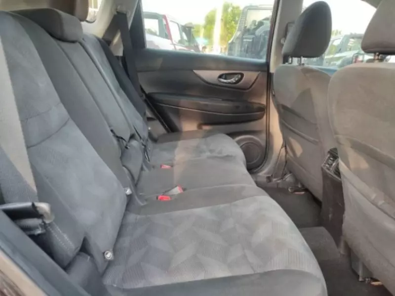 Nissan Rogue   - 2016