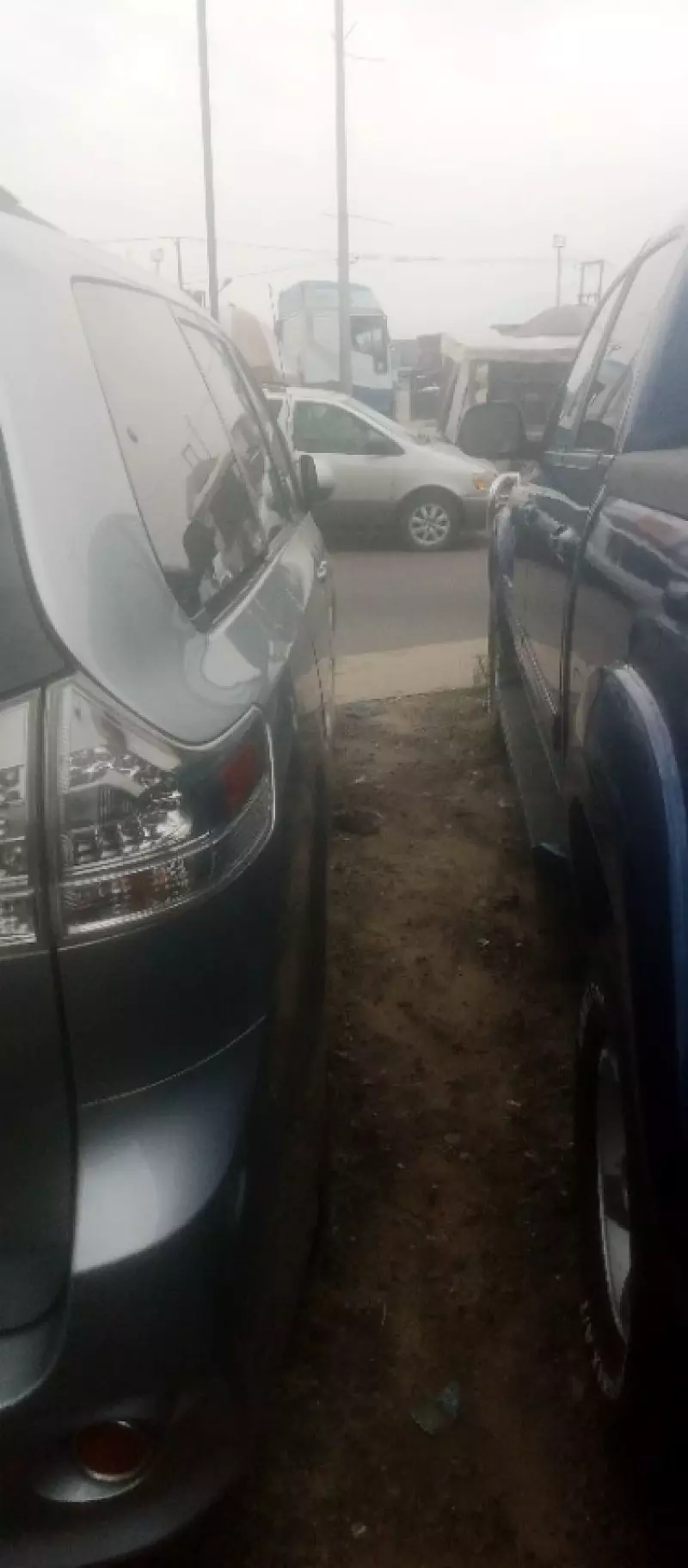Toyota Sienna   - 2011