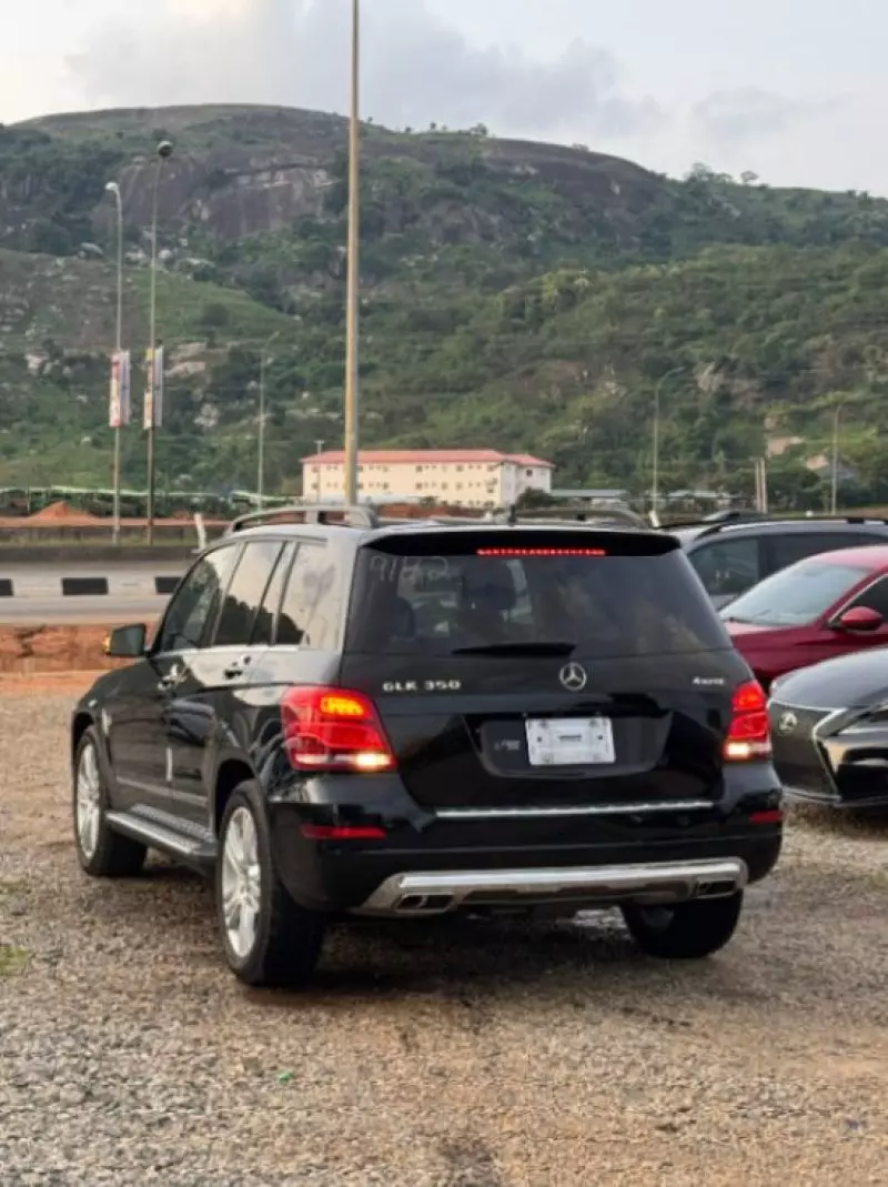 Mercedes-Benz GLK 300   - 2015