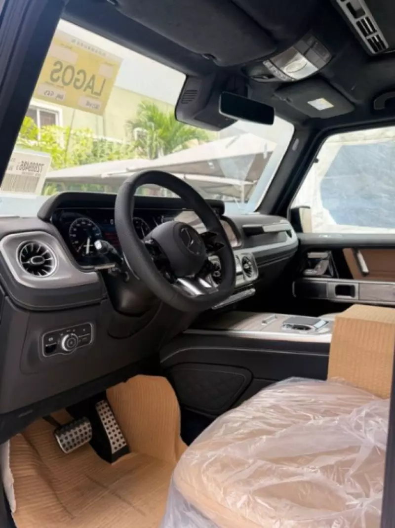 Mercedes-Benz G63 AMG   - 2025