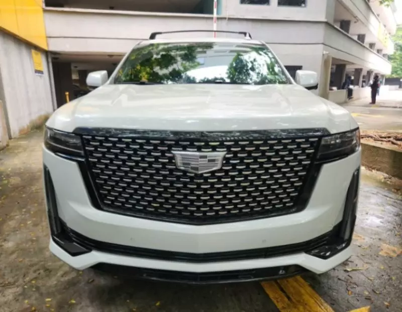 Cadillac Escalade   - 2024