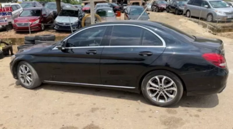 Mercedes-Benz C-Class - 2017