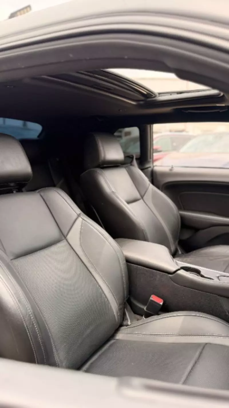 Dodge Challenger   - 2018