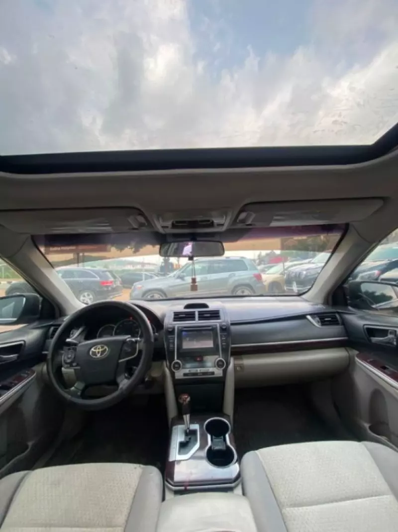 TOYOTA Camry   - 2013