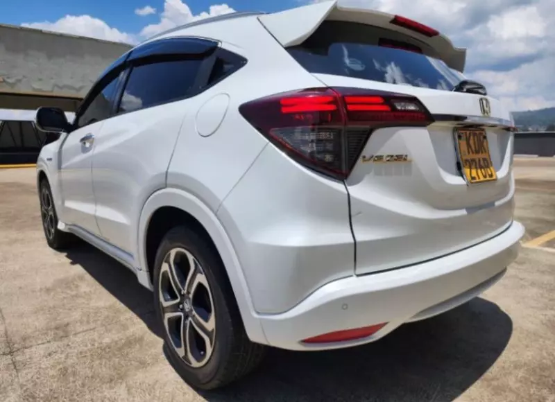 Honda Vezel    - 2018