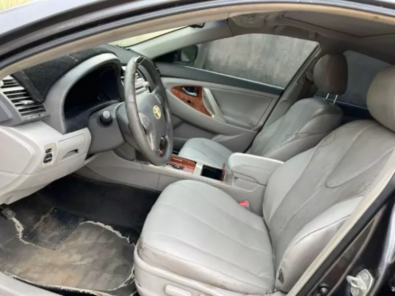 TOYOTA Camry - 2009