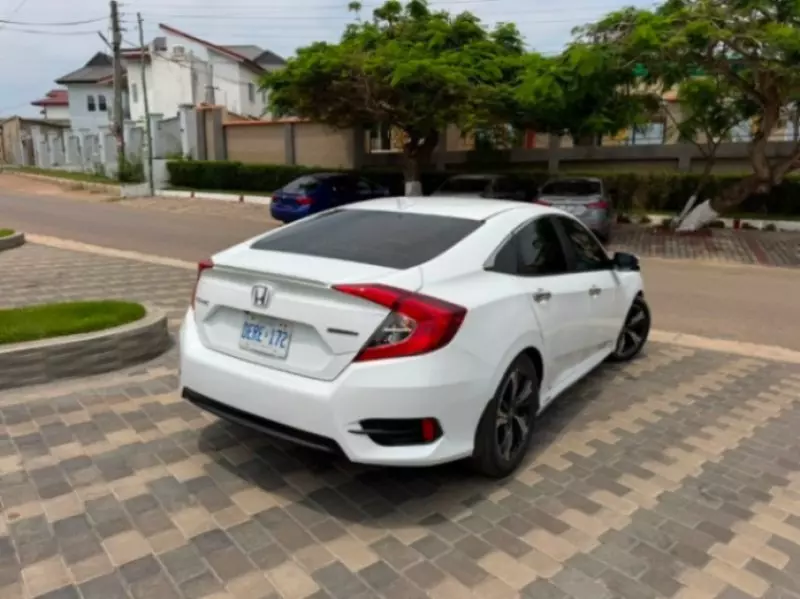 Honda Civic - 2017