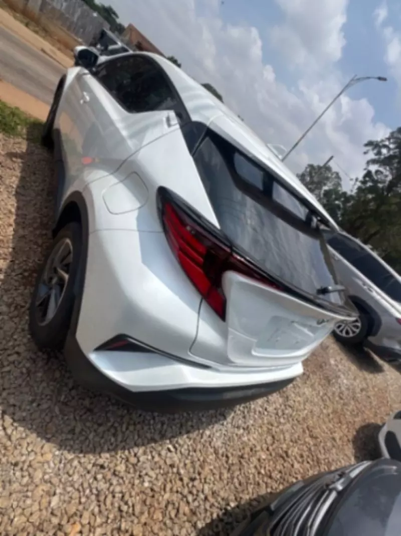 TOYOTA C-HR   - 2023