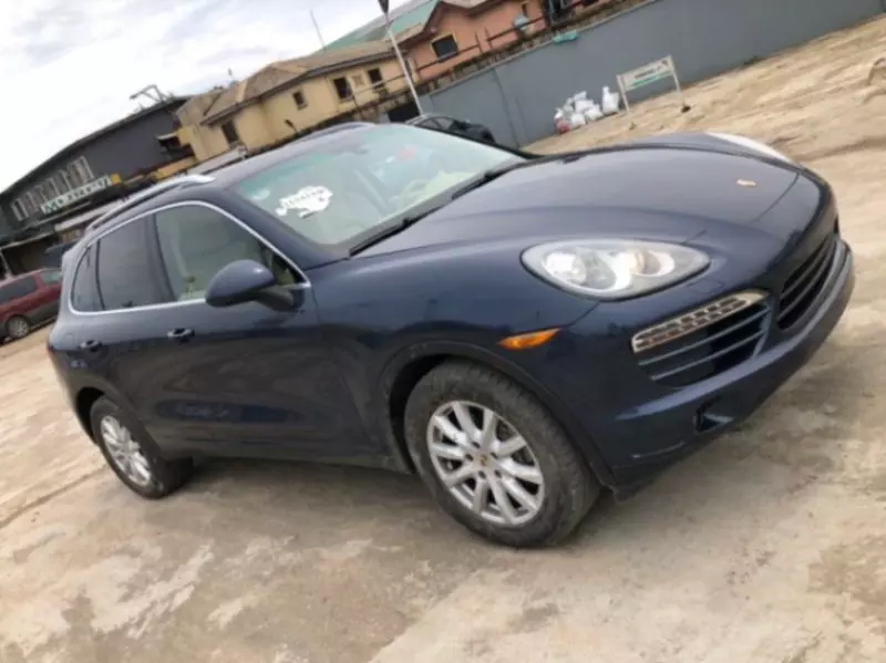 PORSCHE Cayenne   - 2013
