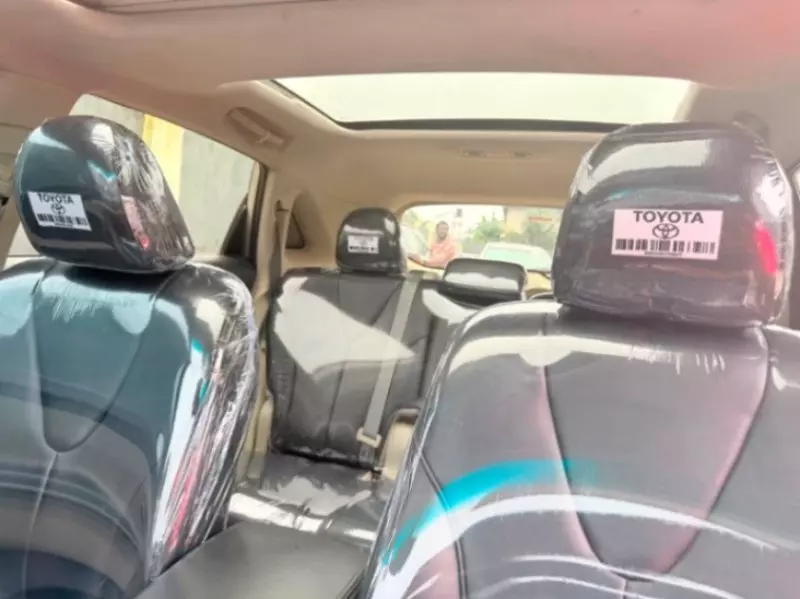 TOYOTA Venza   - 2012