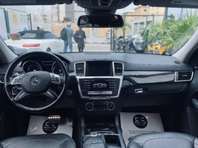 Mercedes-Benz ML-Class   - 2015