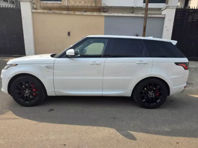 Land Rover Range Rover Sport   - 2018