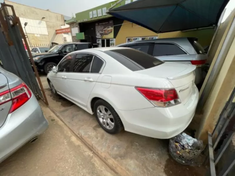 Honda Accord   - 2008