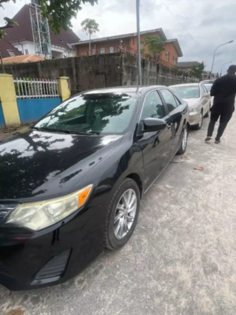 TOYOTA Camry   - 2014