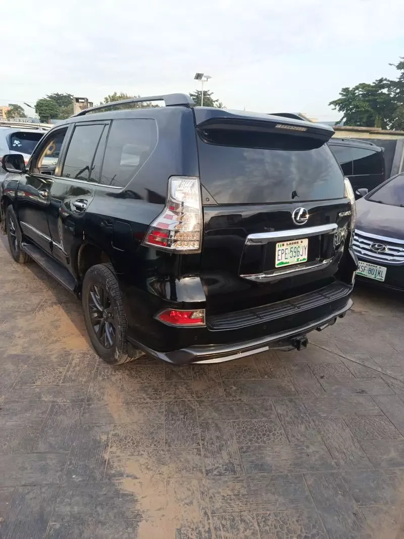 Lexus GX - 2016