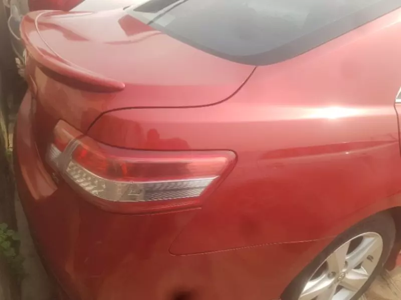 Toyota Camry - 2011