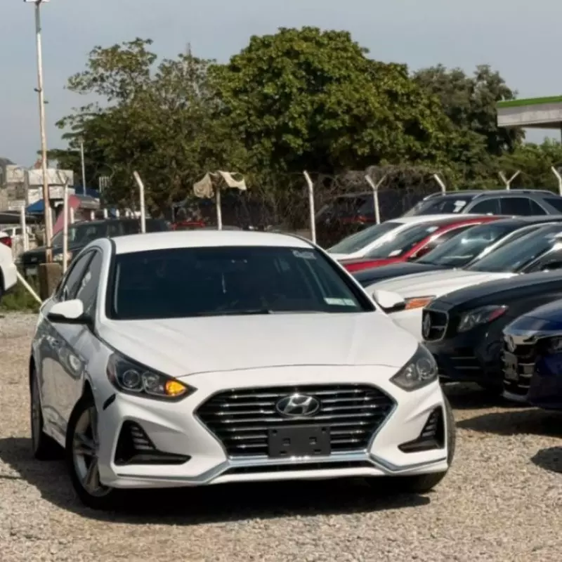 Hyundai Sonata   - 2018