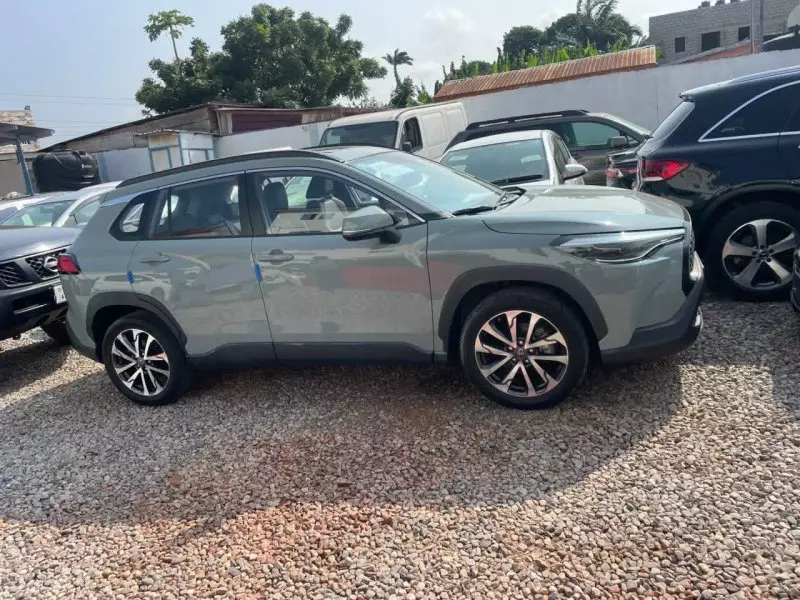 TOYOTA Corolla Cross   - 2022