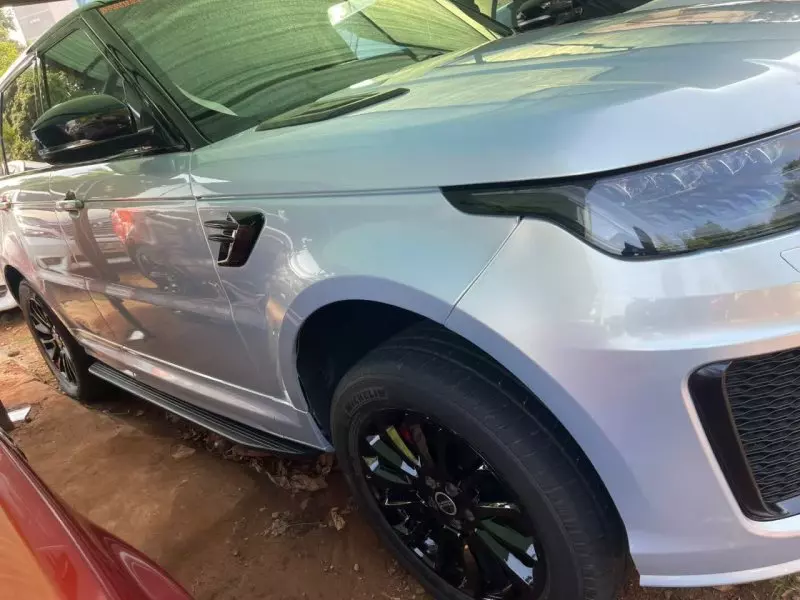 Land Rover Range Rover Sport   - 2016